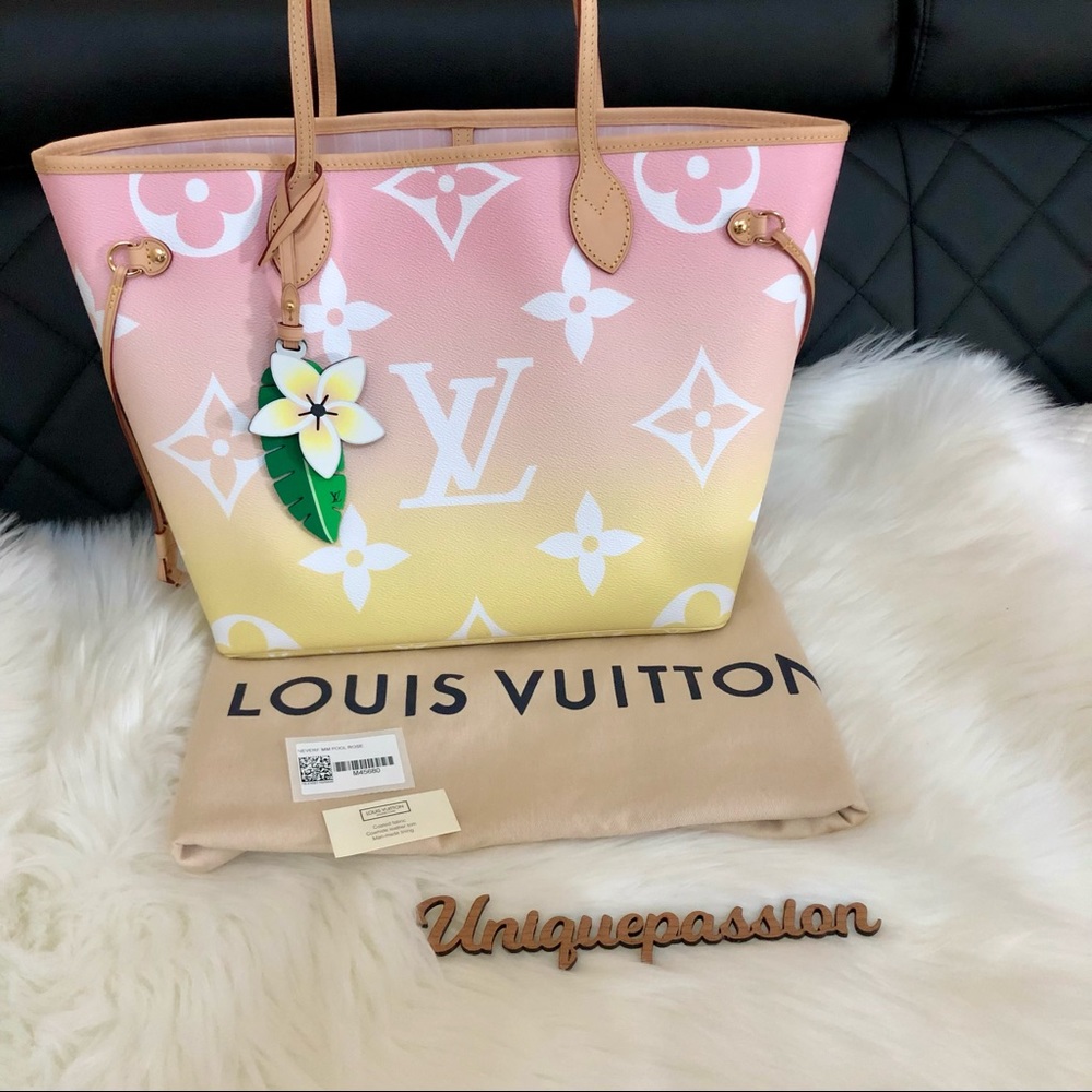 New Louis Vuitton Limited Edition Neverfull MM Summer by the Pool Rose
